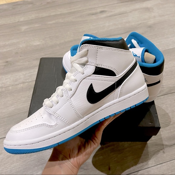 Air Jordan 1 Mid Laser Blue/White/Black - Picture 6 of 10